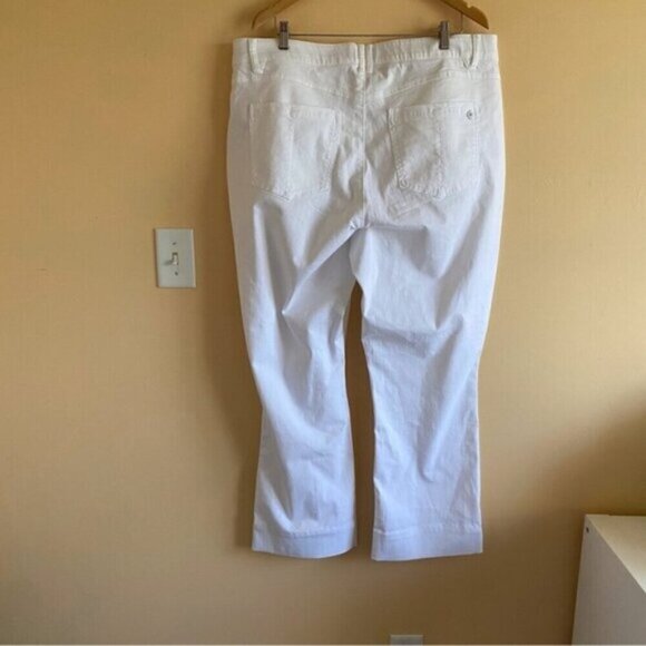 Democracy Ab Solution Jeans Womens 20W White Bootcut Mid Rise Slimming Tummy - Picture 3 of 15